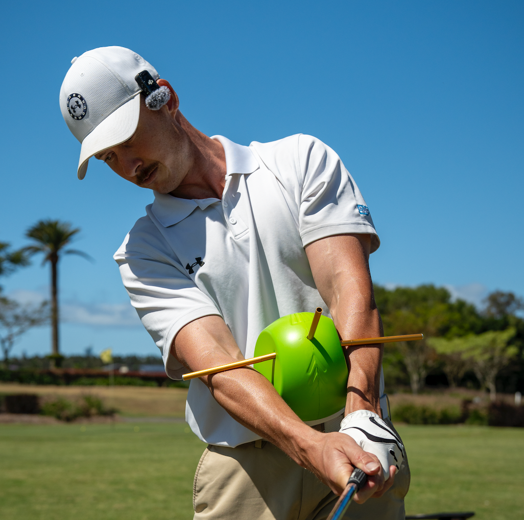 AuraStrike™ Performance Ball – Connected Swing Trainer
